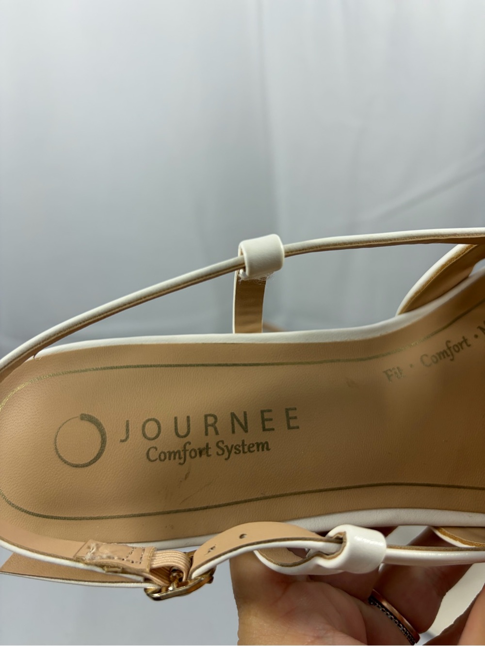 NWT Journee Women’s Size 9 White Braided Strap Slingback Sandals - Picture 2 of 8